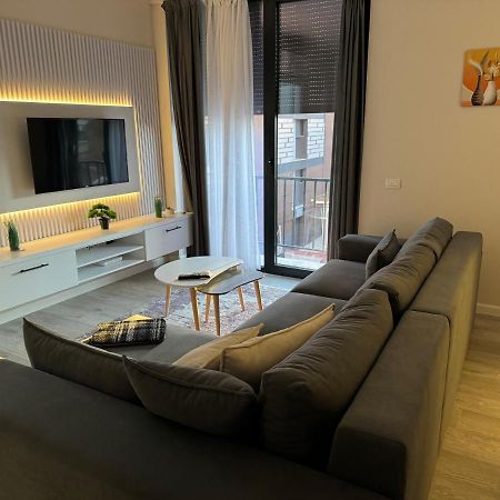 Sc Tirana Centre Apartment Екстер'єр фото