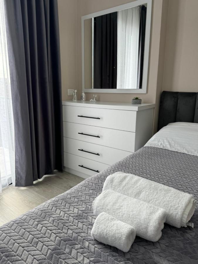 Sc Tirana Centre Apartment Екстер'єр фото